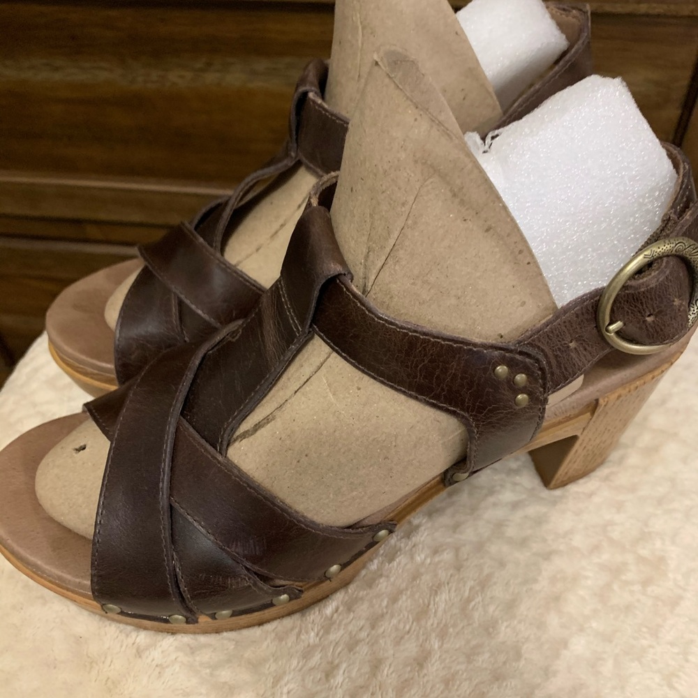 Dansko - Wedge 4” block heel. Size 39/9
